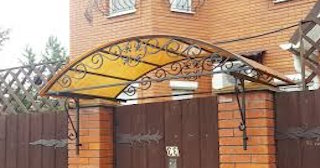 Навесы над калиткой - монтаж в Стерлитамаке от НавесыСтм | от 1799 рублей
